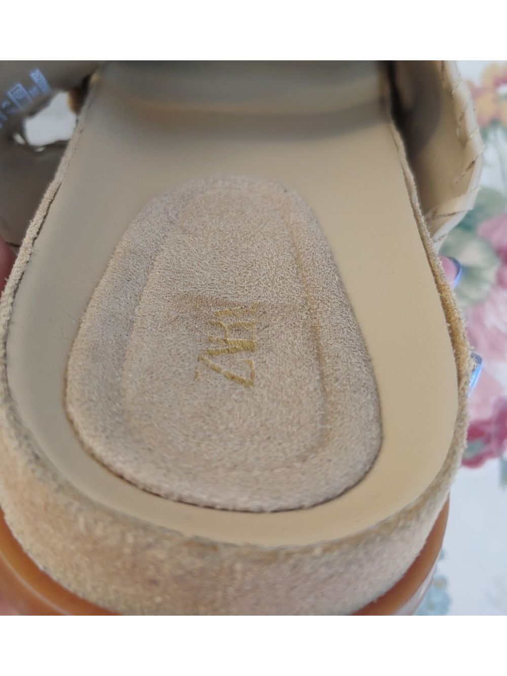 Zara Tan Suede Double Strap Slide Sandals with Gromets Women's size US 11 Euro 4 - Picture 15 of 17